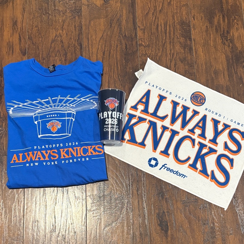 NY KNICKS 2026 PLAYOFFS bundle of Tshirt XL, exclusive plastic cup and Towel